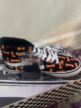 Vans Sk8-Hi Black High-Top Sneakers